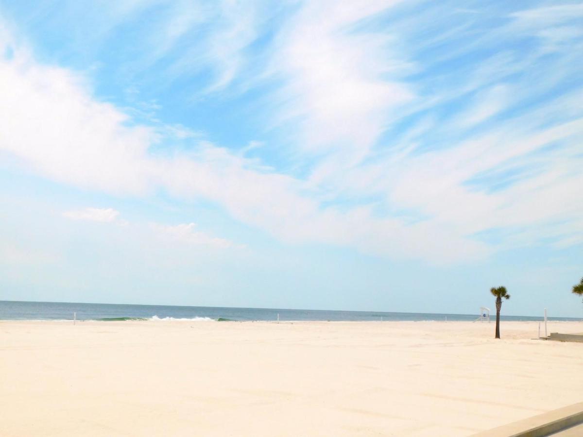 Budget Friendly Condo Within Walking Distance To The Beach! Gulf Shores Exterior foto