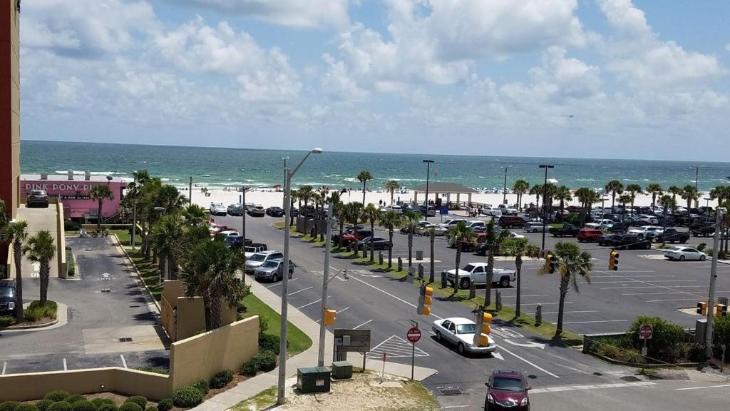 Budget Friendly Condo Within Walking Distance To The Beach! Gulf Shores Exterior foto